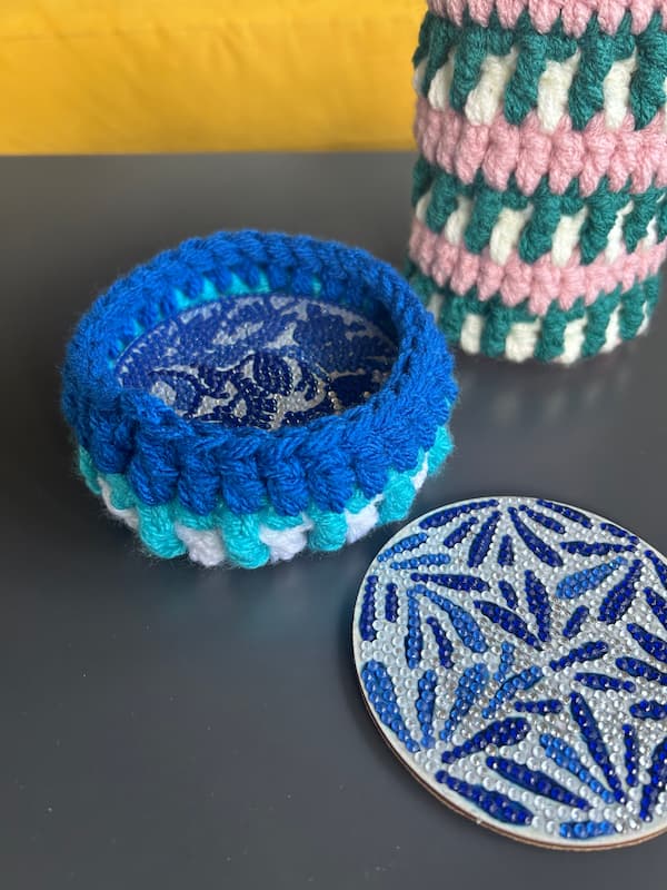 interlocking crochet basket free pattern and video