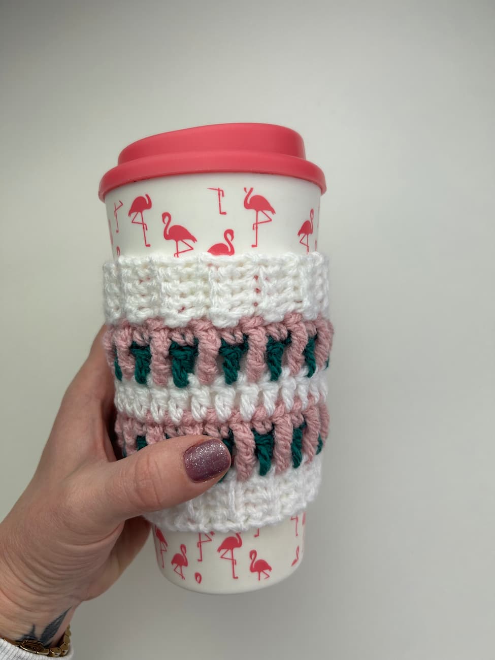 interlocking crochet coffee cup sleeve cozy pattern