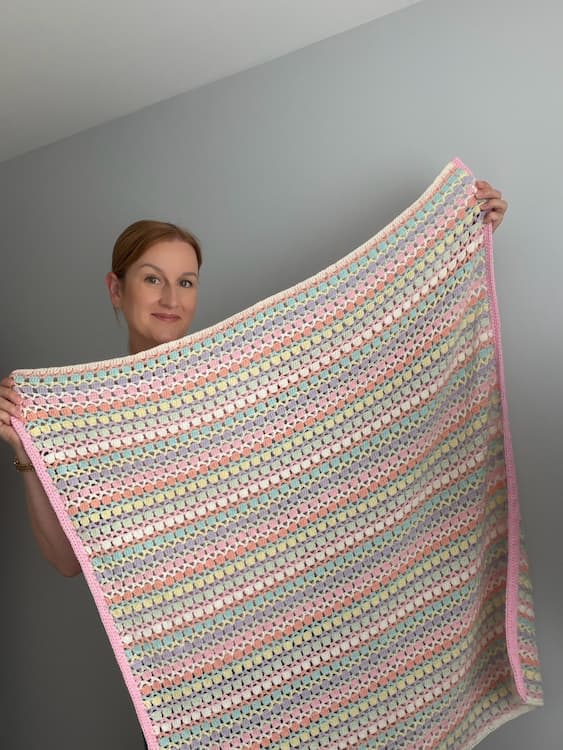 baby crochet blanket with envelope border